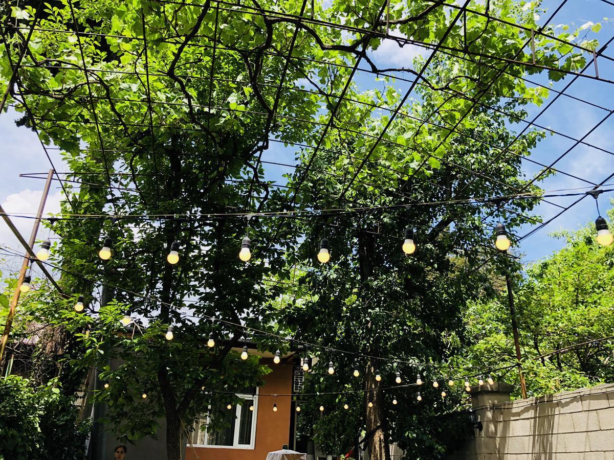 Bude Hostel Tbilisi Esterno foto